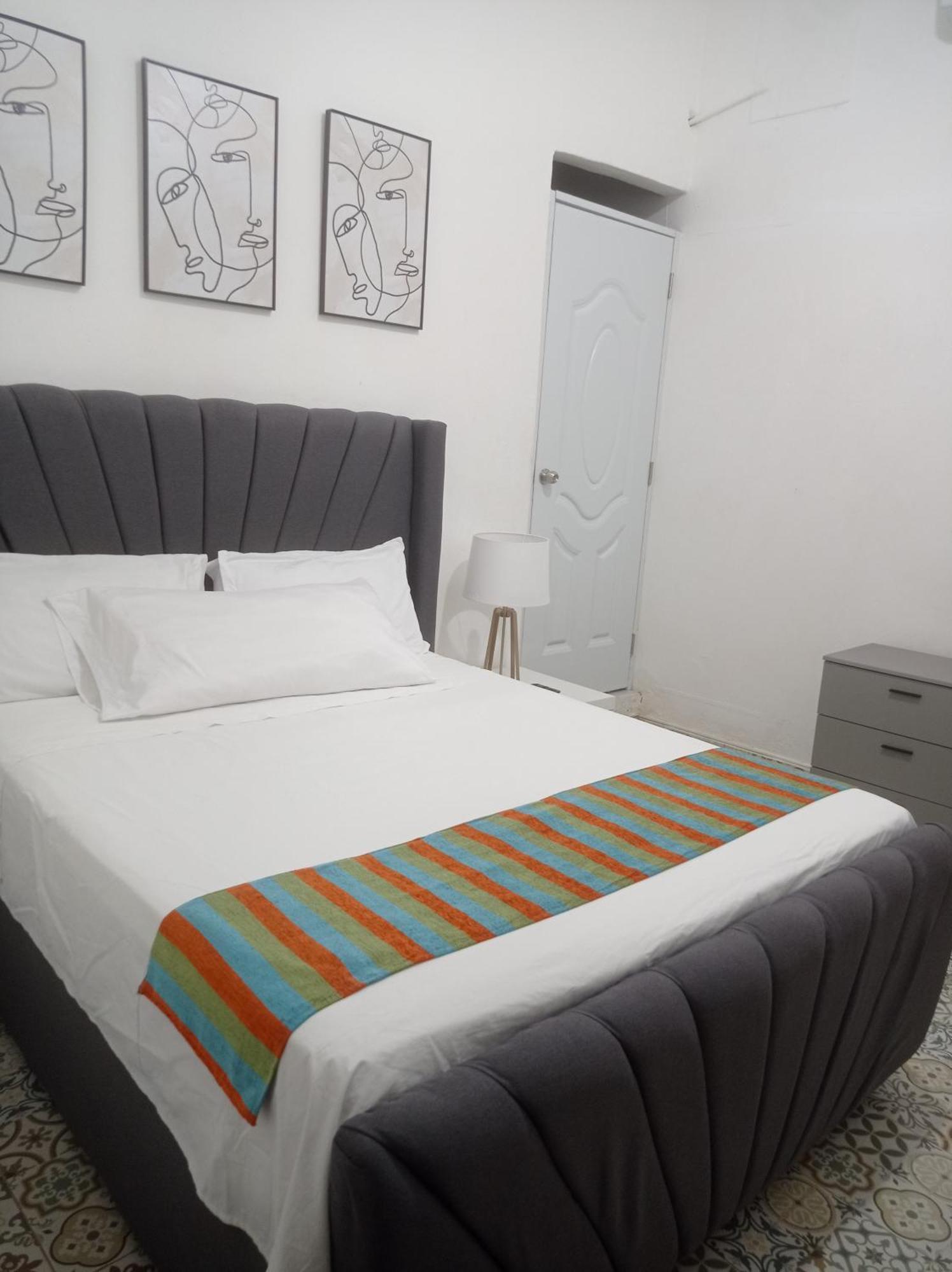 Hostal Mi Rincon Santo Domingo Ngoại thất bức ảnh