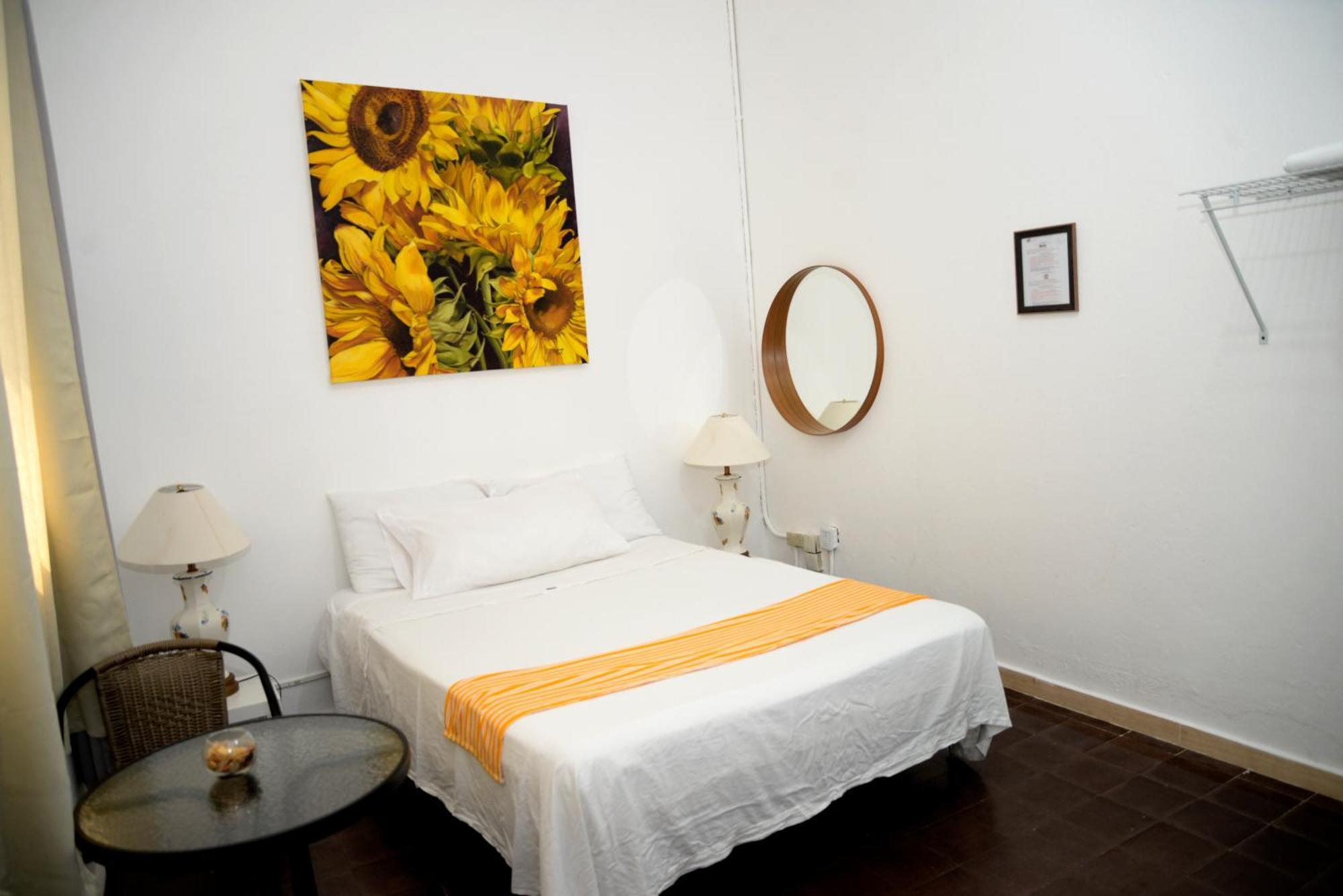 Hostal Mi Rincon Santo Domingo Ngoại thất bức ảnh